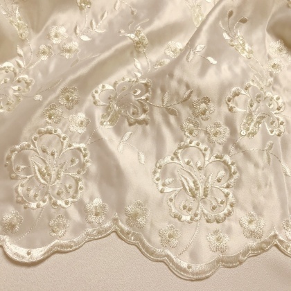 Embroidered Duchess Satin Climbing Flower IVORY