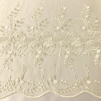 Embroidered Flower Organza IVORY