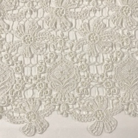 Very Ornate Guipure Lace IVORY
